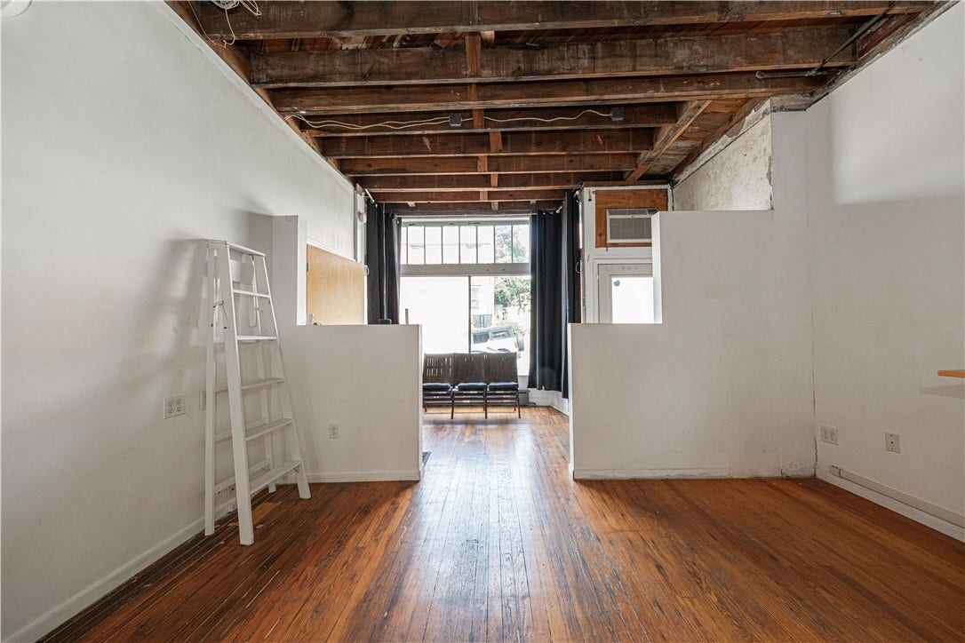 2828 Spring St, Pittsburgh, PA 15210 2828 Spring St, Pittsburgh, PA 15210
