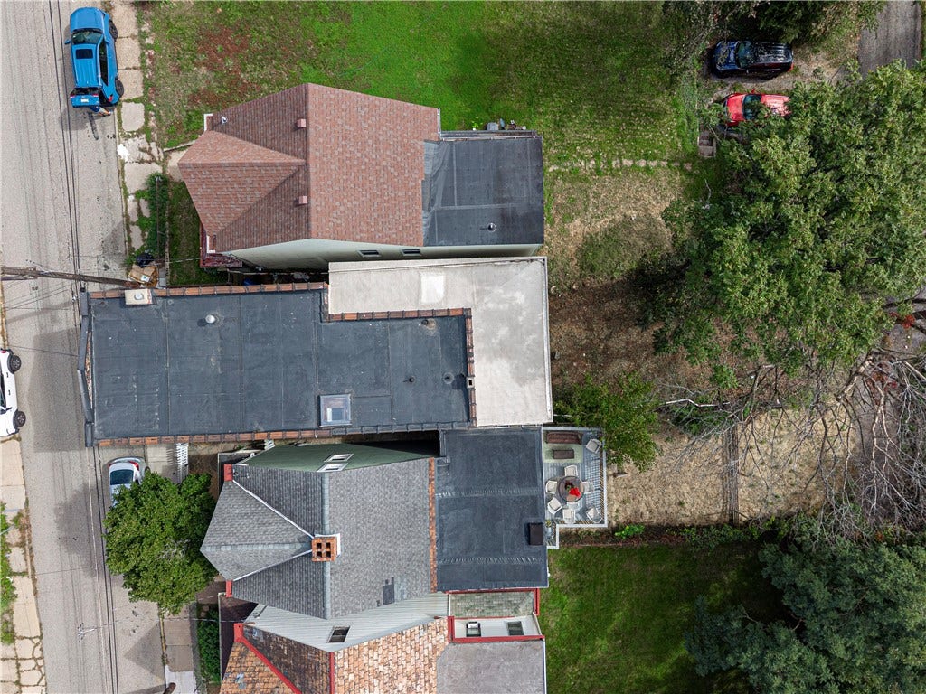 2828 Spring St, Pittsburgh, PA 15210 2828 Spring St, Pittsburgh, PA 15210