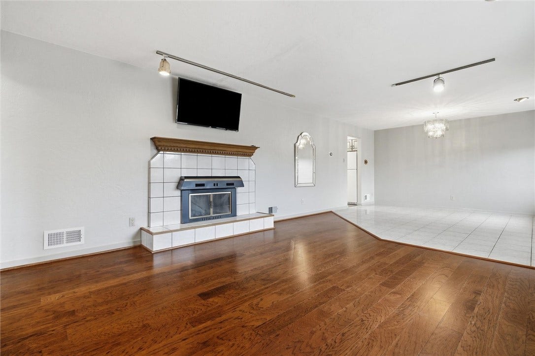 4770 Sherwood Dr, Pittsburgh, PA 15236 4770 Sherwood Dr, Pittsburgh, PA 15236