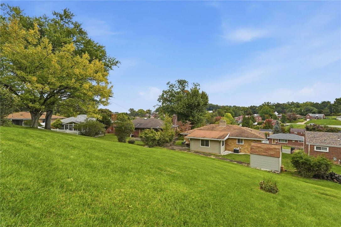 4770 Sherwood Dr, Pittsburgh, PA 15236 4770 Sherwood Dr, Pittsburgh, PA 15236