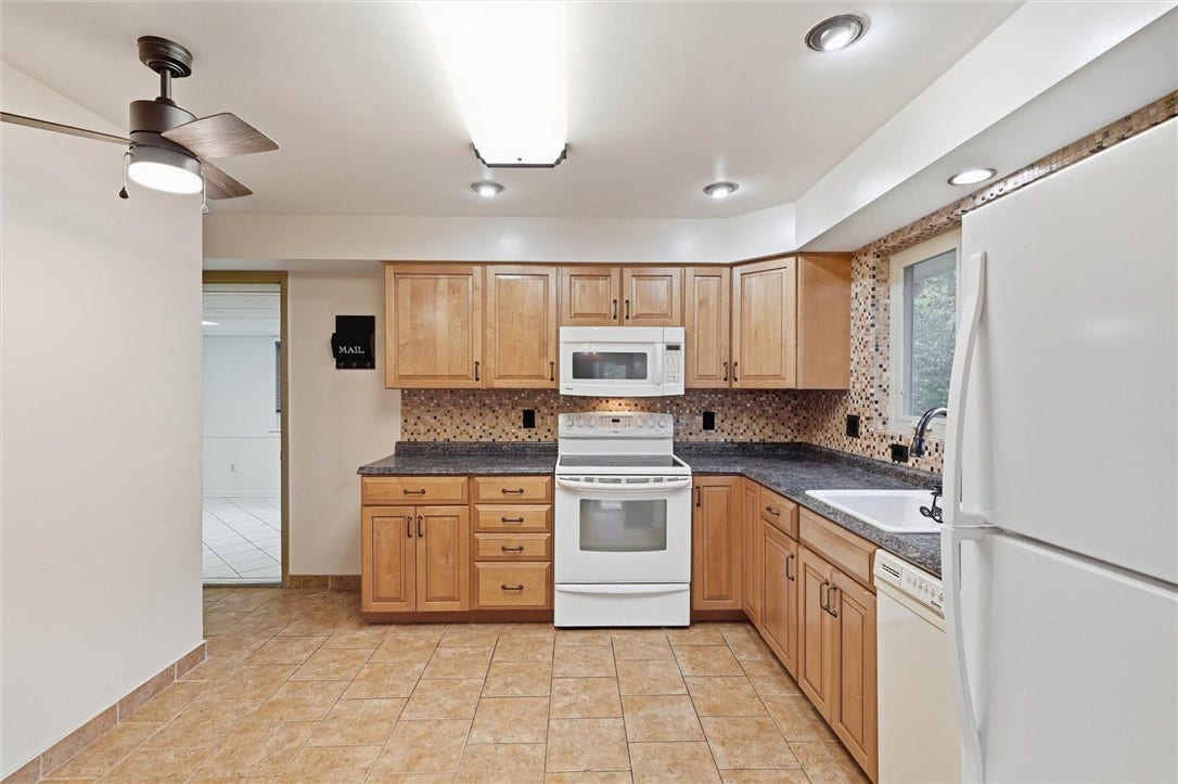 4770 Sherwood Dr, Pittsburgh, PA 15236 4770 Sherwood Dr, Pittsburgh, PA 15236