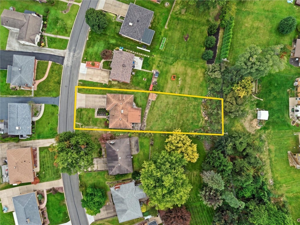 4770 Sherwood Dr, Pittsburgh, PA 15236 4770 Sherwood Dr, Pittsburgh, PA 15236