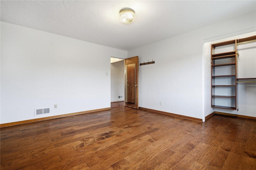 4770 Sherwood Dr, Pittsburgh, PA 15236 4770 Sherwood Dr, Pittsburgh, PA 15236