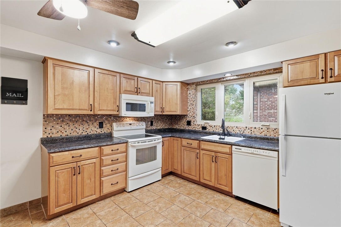 4770 Sherwood Dr, Pittsburgh, PA 15236 4770 Sherwood Dr, Pittsburgh, PA 15236