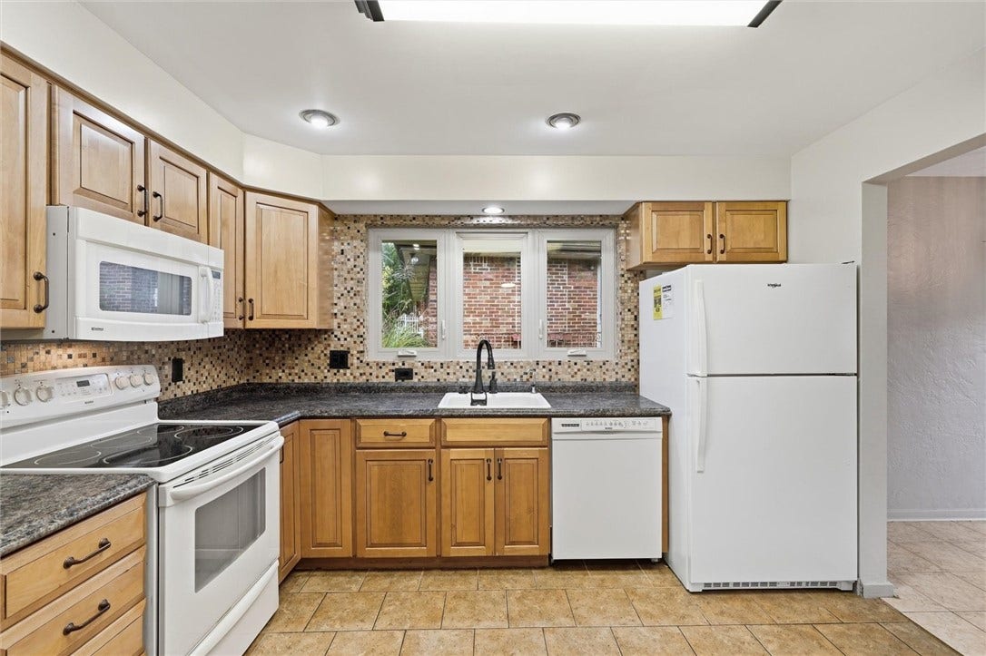 4770 Sherwood Dr, Pittsburgh, PA 15236 4770 Sherwood Dr, Pittsburgh, PA 15236