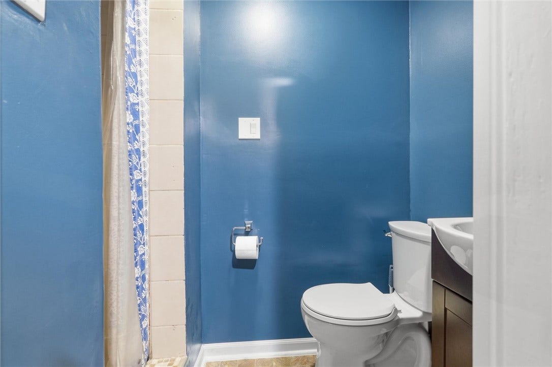 4770 Sherwood Dr, Pittsburgh, PA 15236 Lower level Bathroom