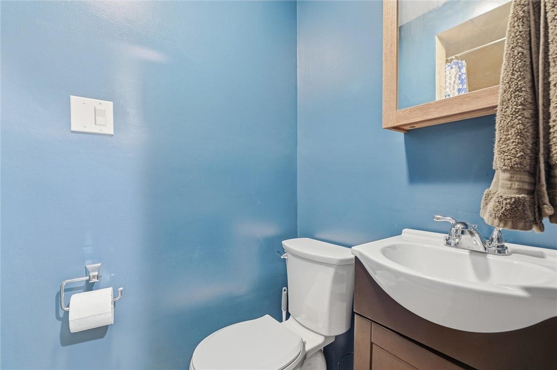 4770 Sherwood Dr, Pittsburgh, PA 15236 4770 Sherwood Dr, Pittsburgh, PA 15236