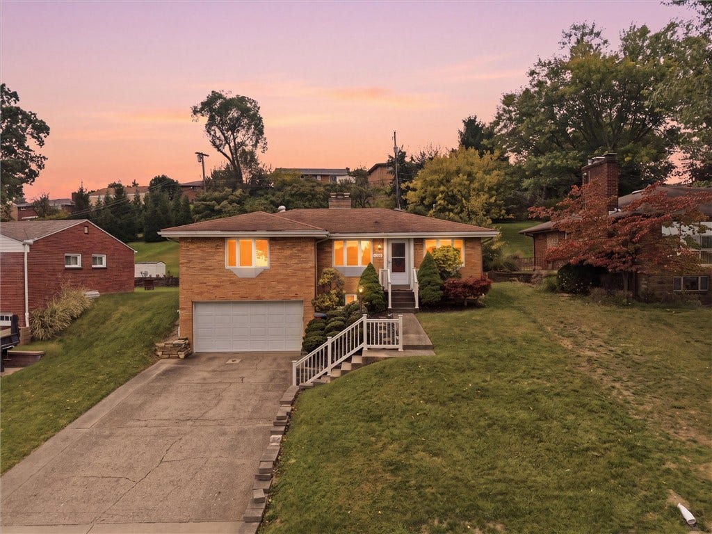 4770 Sherwood Dr, Pittsburgh, PA 15236 All brick structure with plenty of parking