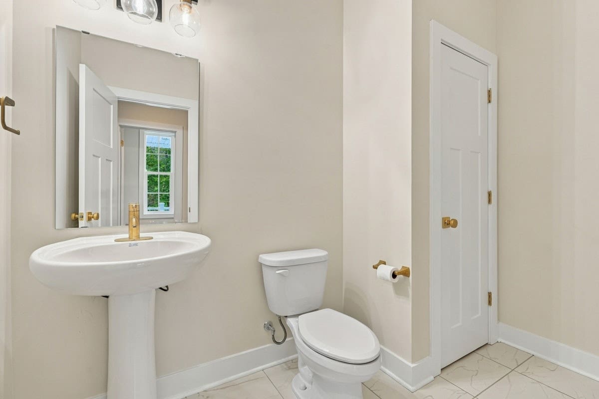 105 Old Indian Trail Rd, Pittsburgh, PA 15238 105 Old Indian Trail Rd, Pittsburgh, PA 15238