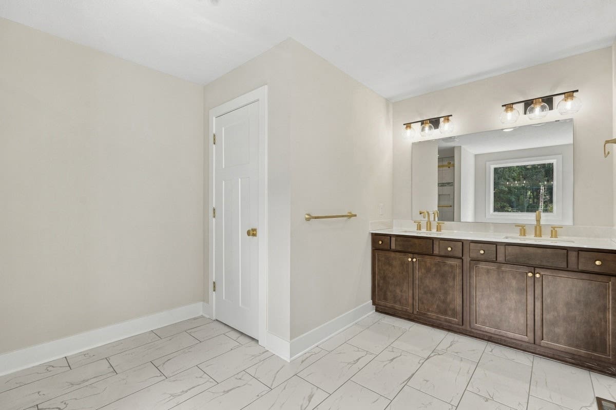 105 Old Indian Trail Rd, Pittsburgh, PA 15238 105 Old Indian Trail Rd, Pittsburgh, PA 15238