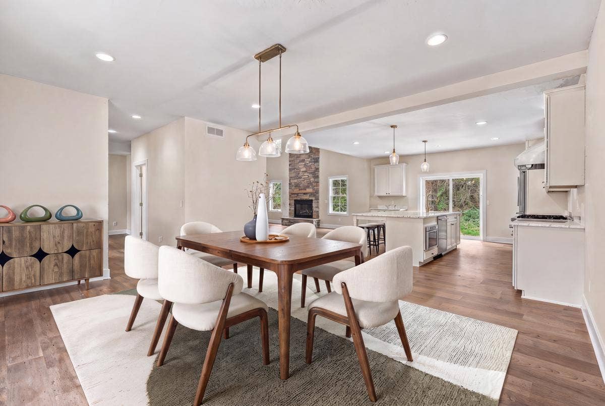 105 Old Indian Trail Rd, Pittsburgh, PA 15238 105 Old Indian Trail Rd, Pittsburgh, PA 15238