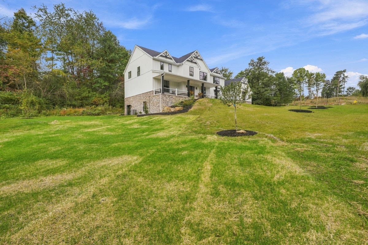 105 Old Indian Trail Rd, Pittsburgh, PA 15238 105 Old Indian Trail Rd, Pittsburgh, PA 15238