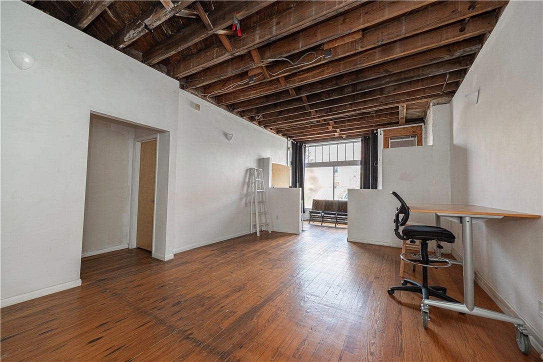 2828 Spring St, Pittsburgh, PA 15210 2828 Spring St, Pittsburgh, PA 15210