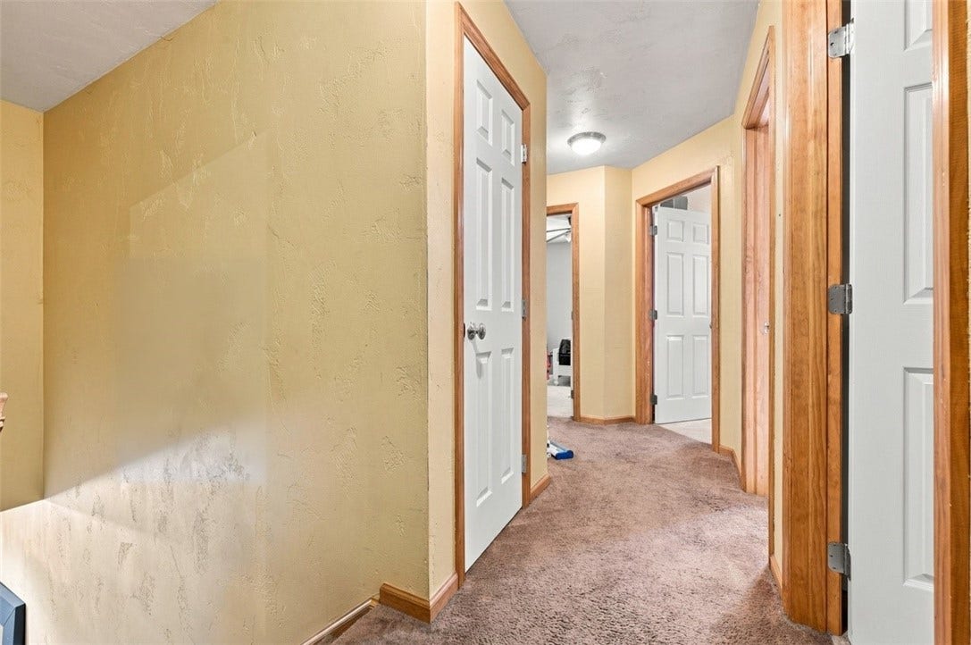 525 Hoover Rd, Pittsburgh, PA 15235 525 Hoover Rd, Pittsburgh, PA 15235