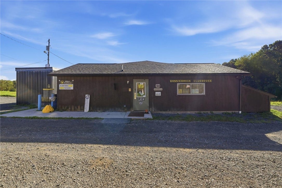 103 Serene Ln, Butler, PA 16002