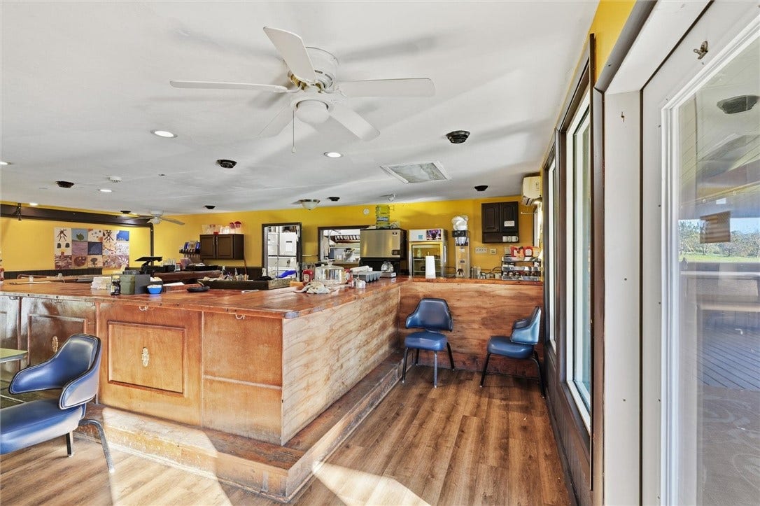 103 Serene Ln, Butler, PA 16002