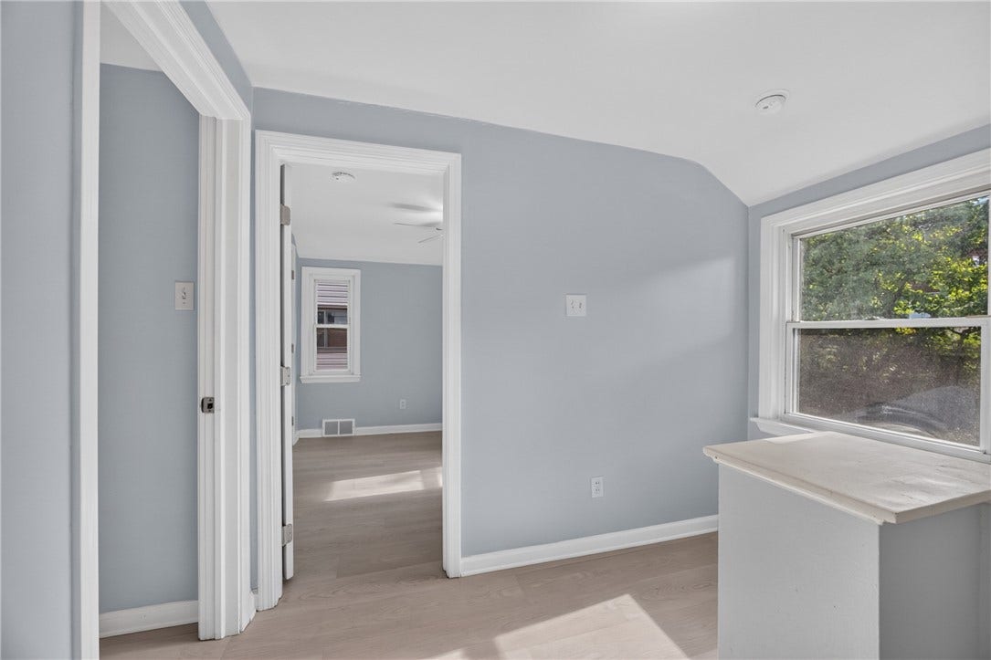 Landing at the top of the stairs leading to bedrooms