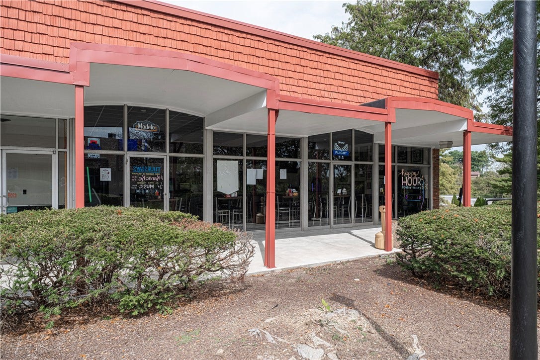 746 Carriage Cir, Pittsburgh, PA 15205 Shops at Pennsbury Village