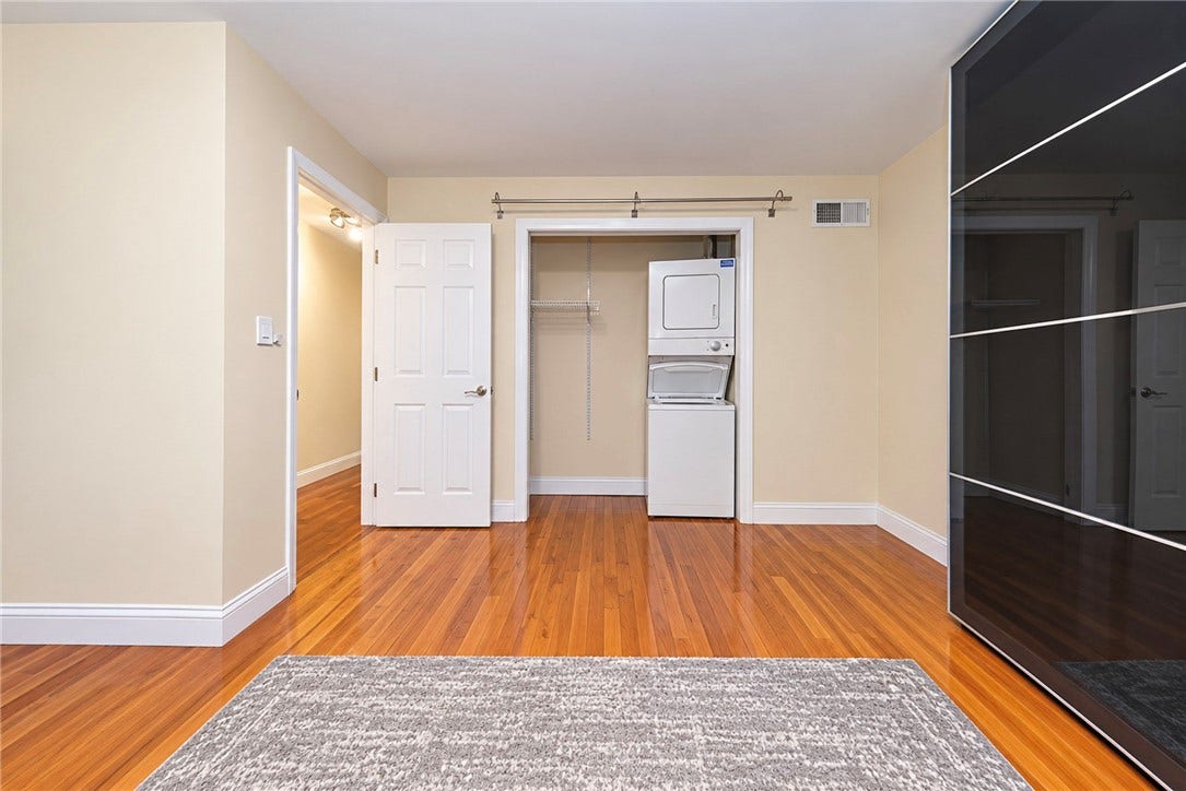746 Carriage Cir, Pittsburgh, PA 15205 3rd Bedroom with Laundry