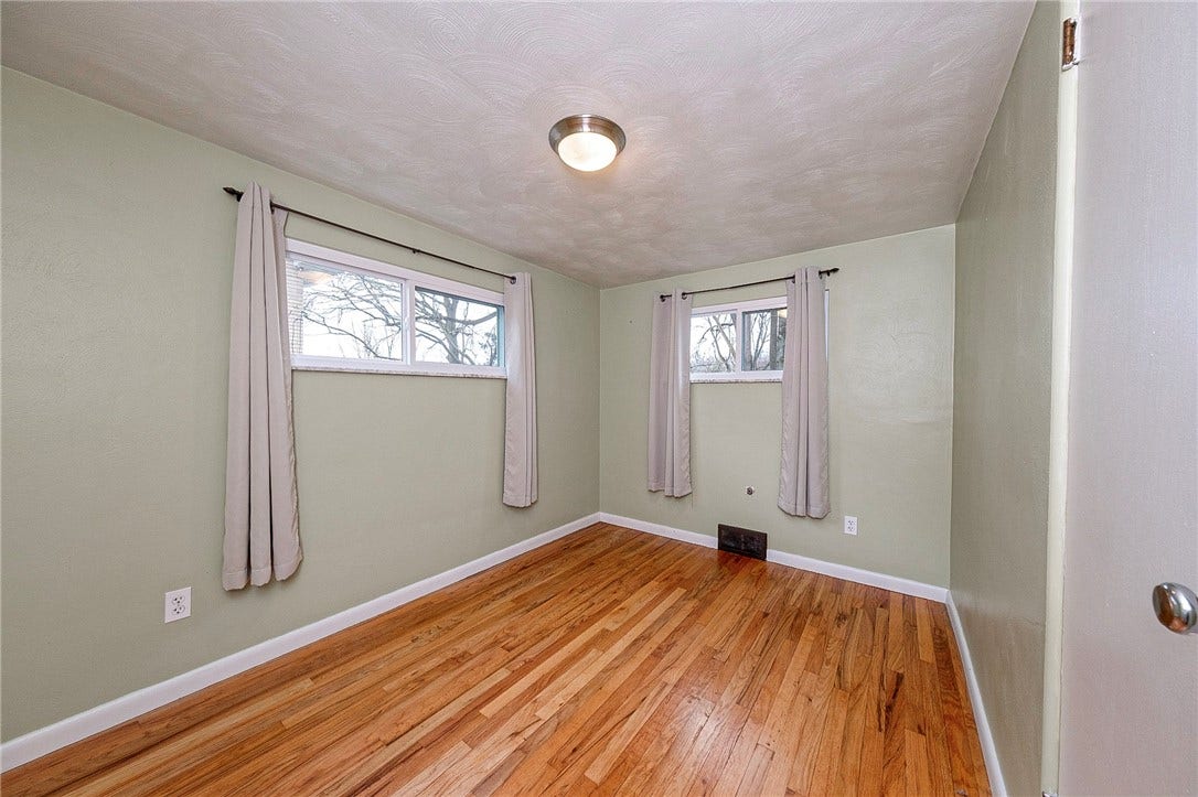 Alternate view of 4th bedroom.