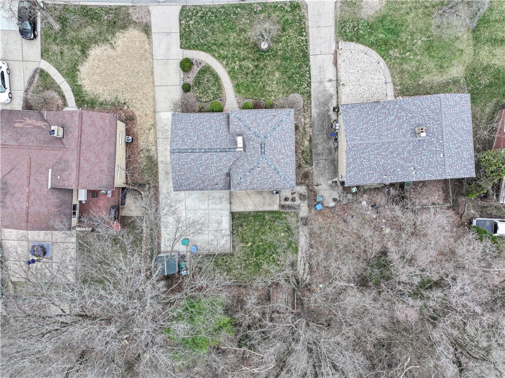 4798 Oakridge Drive, Pittsburgh, PA 15227