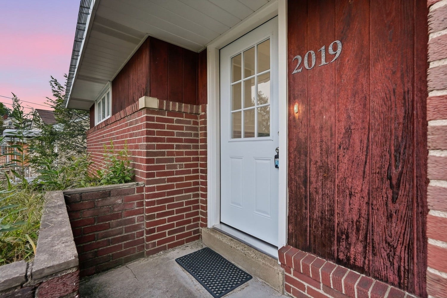 2019 Arnold Acres Drive, Pittsburgh, PA 15205