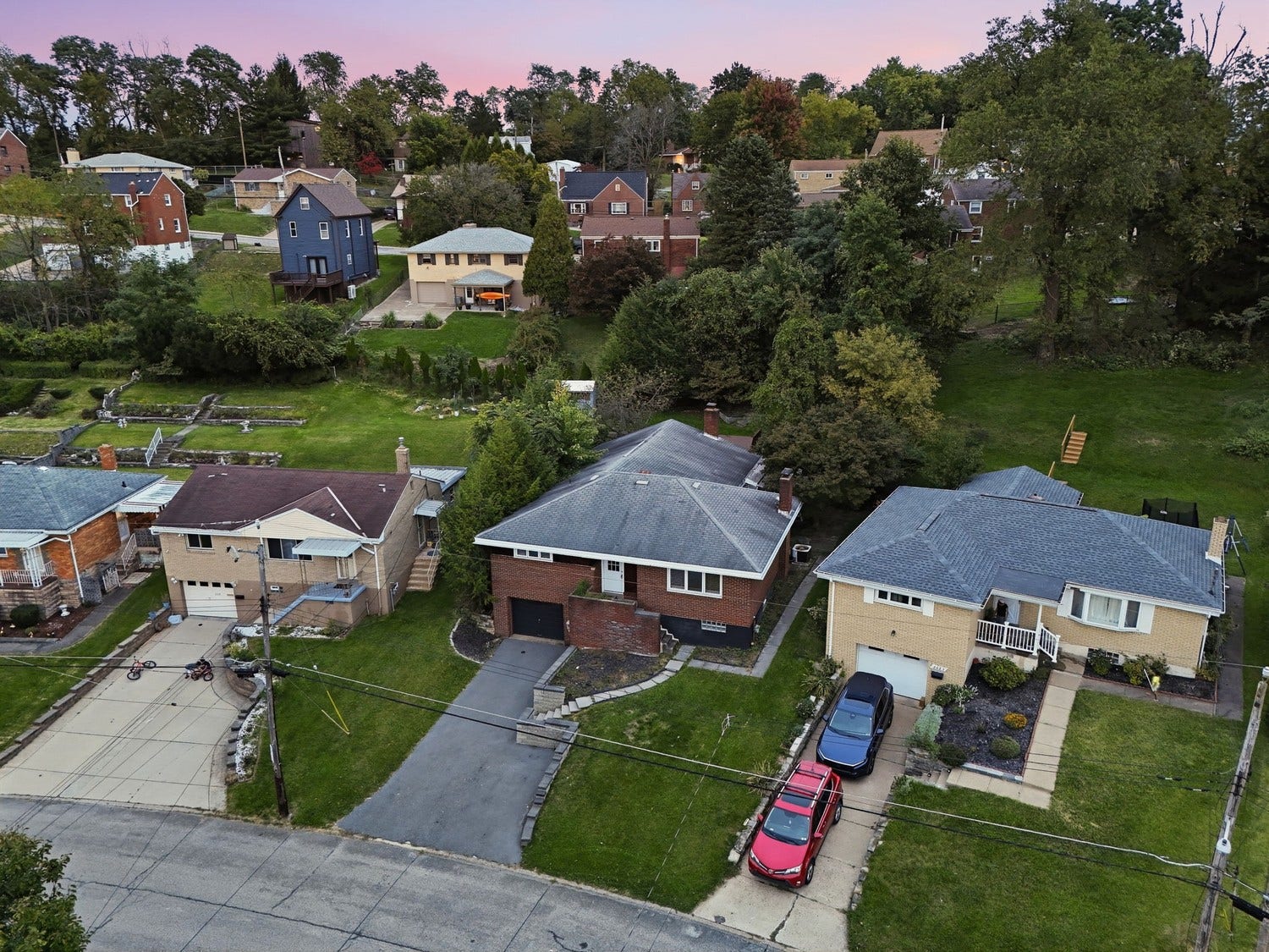 2019 Arnold Acres Drive, Pittsburgh, PA 15205