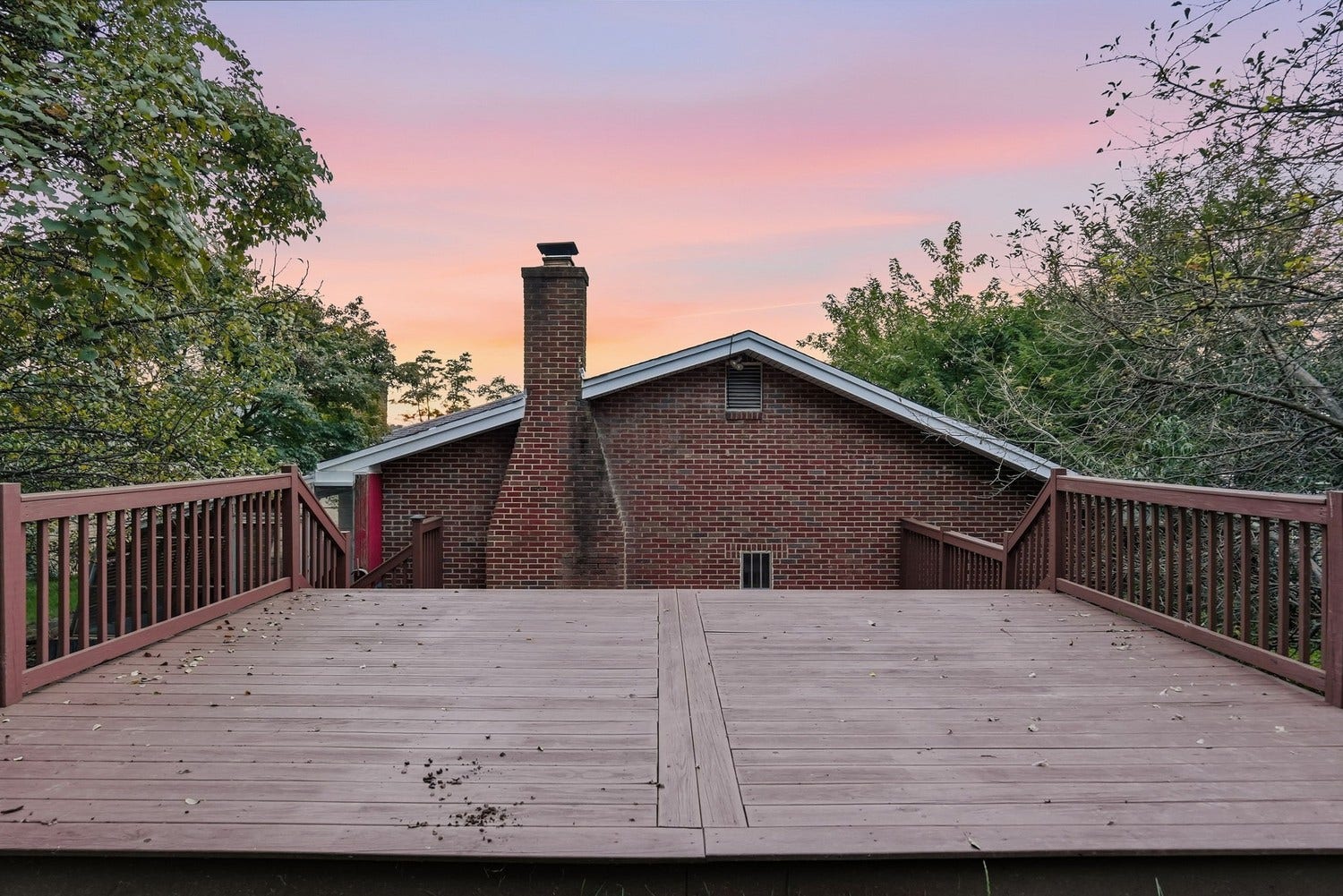 2019 Arnold Acres Drive, Pittsburgh, PA 15205