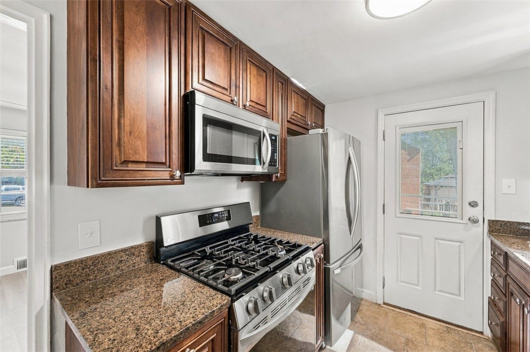 2291 Lambeth Drive, Pittsburgh, PA 15241