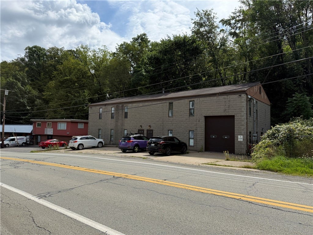 1326 Streets Run Rd, Pittsburgh, PA 15236 1326 Streets Run Rd, Pittsburgh, PA 15236