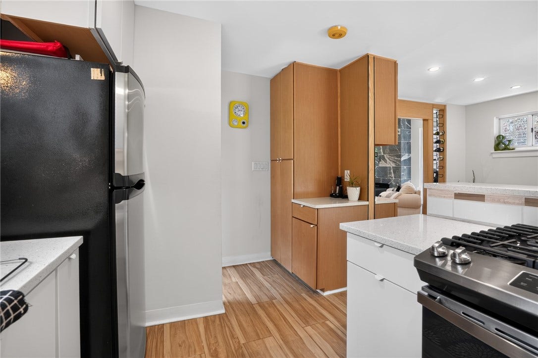 2654 Mount Royal Rd, Pittsburgh, PA 15217