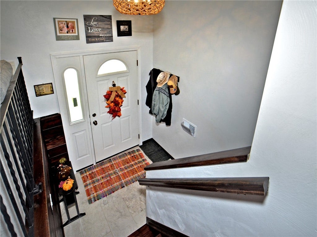 349 Oak Rd, Pittsburgh, PA 15239 349 Oak Rd, Pittsburgh, PA 15239