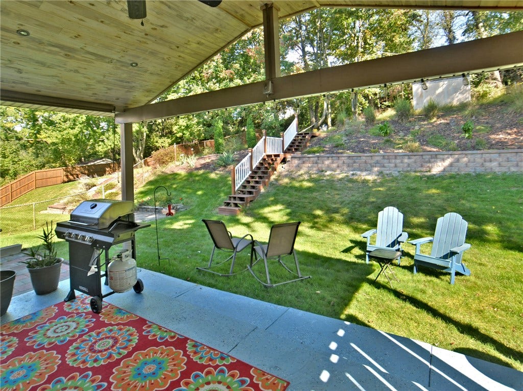 349 Oak Rd, Pittsburgh, PA 15239 349 Oak Rd, Pittsburgh, PA 15239