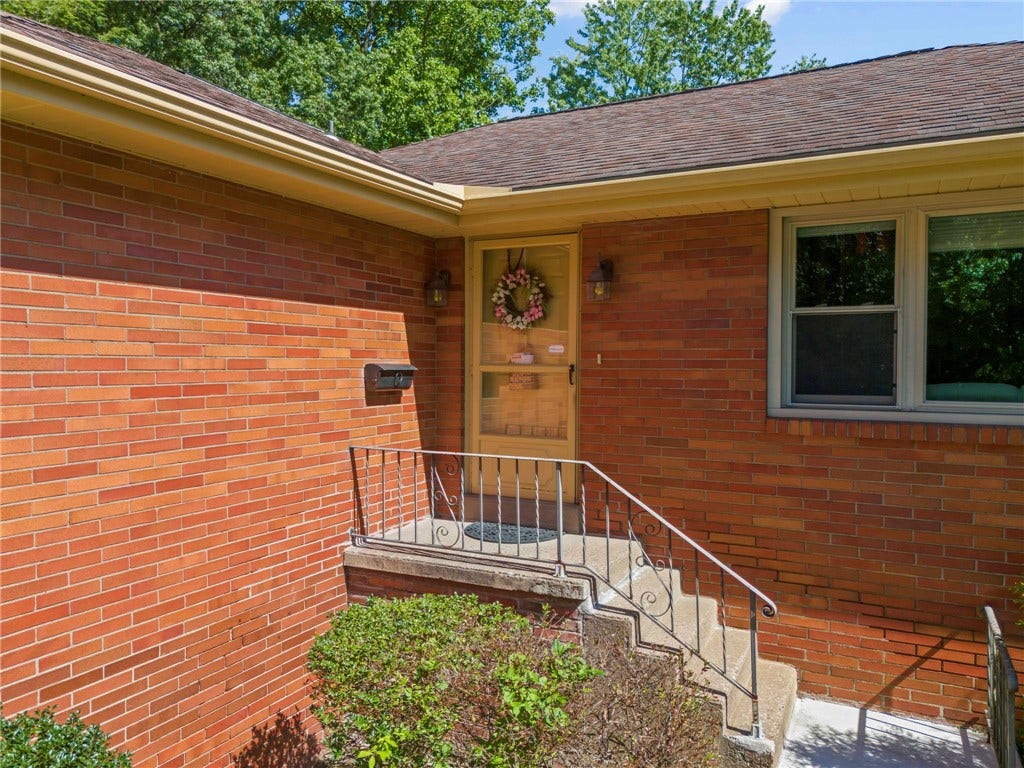 70 FAIRMONT AVENUE, Washington, PA 15301