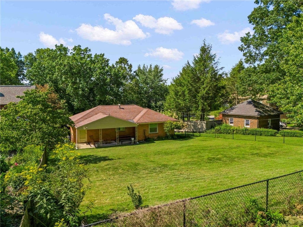 70 FAIRMONT AVENUE, Washington, PA 15301