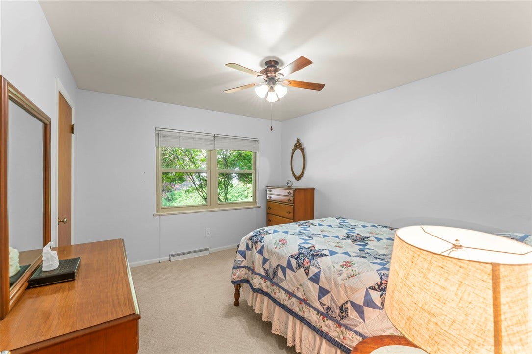70 FAIRMONT AVENUE, Washington, PA 15301