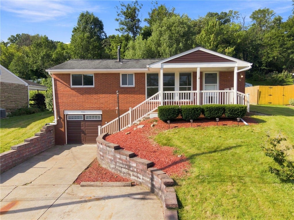 556 Anderson Ave, Pittsburgh, PA 15239 Welcome to 556 Anderson!