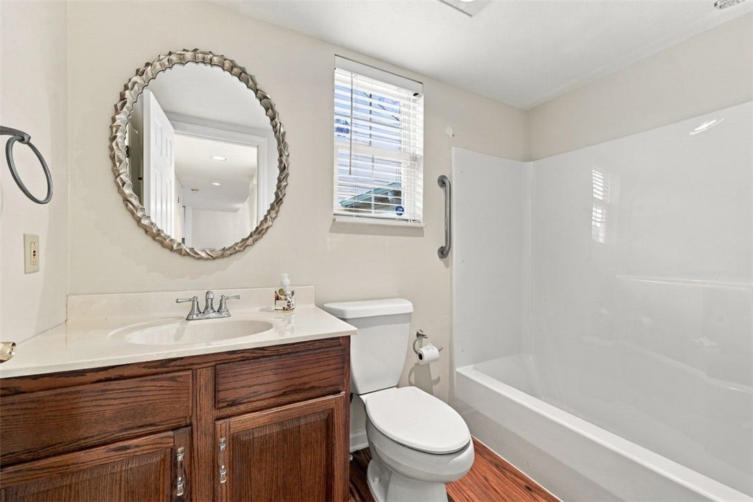 599 Newport Dr, Pittsburgh, PA 15235 599 Newport Dr, Pittsburgh, PA 15235