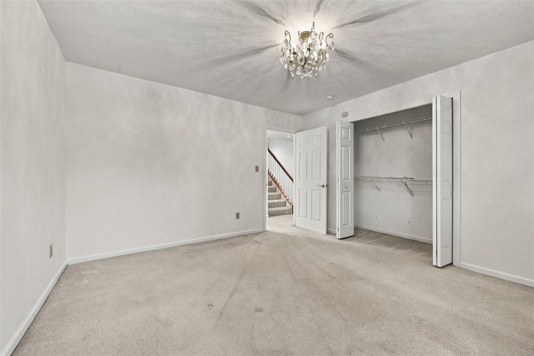 599 Newport Dr, Pittsburgh, PA 15235 599 Newport Dr, Pittsburgh, PA 15235