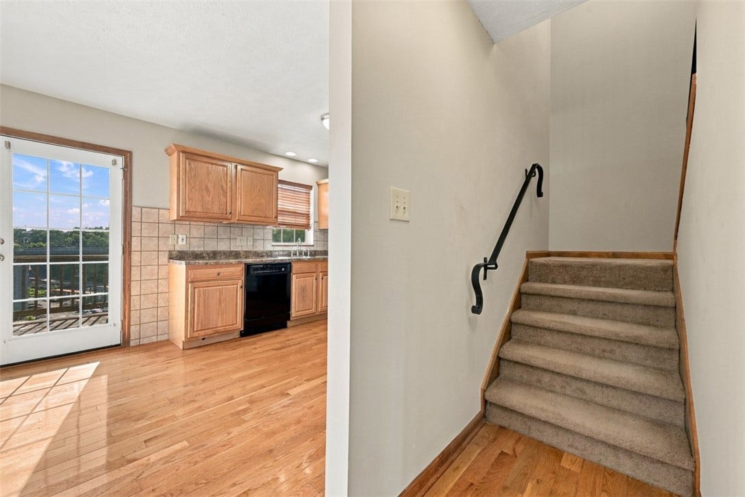 723 Edmond St, Pittsburgh, PA 15224 723 Edmond St, Pittsburgh, PA 15224