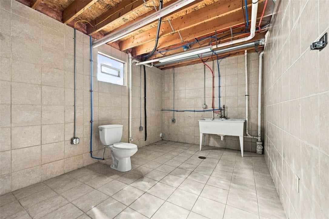 723 Edmond St, Pittsburgh, PA 15224 723 Edmond St, Pittsburgh, PA 15224