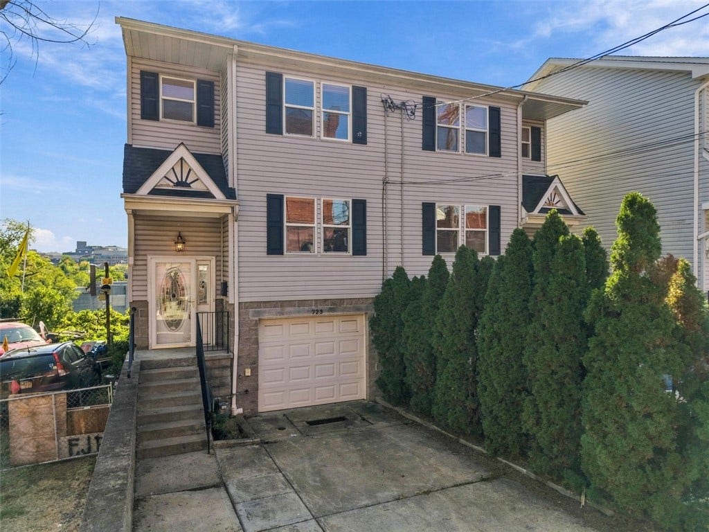 723 Edmond St, Pittsburgh, PA 15224 723 Edmond St, Pittsburgh, PA 15224