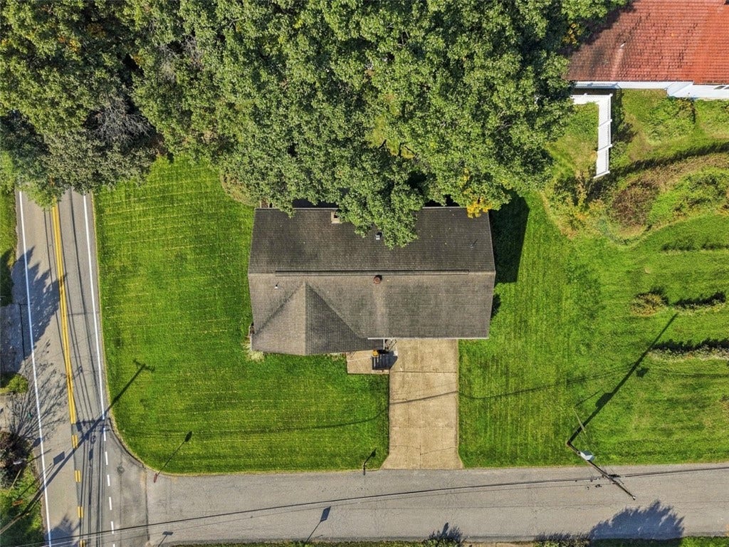 125 Schar Ct, Pittsburgh, PA 15209