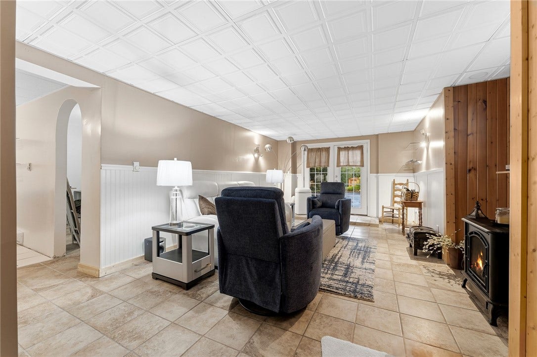195 Michael Drive, Uniontown, PA 15401