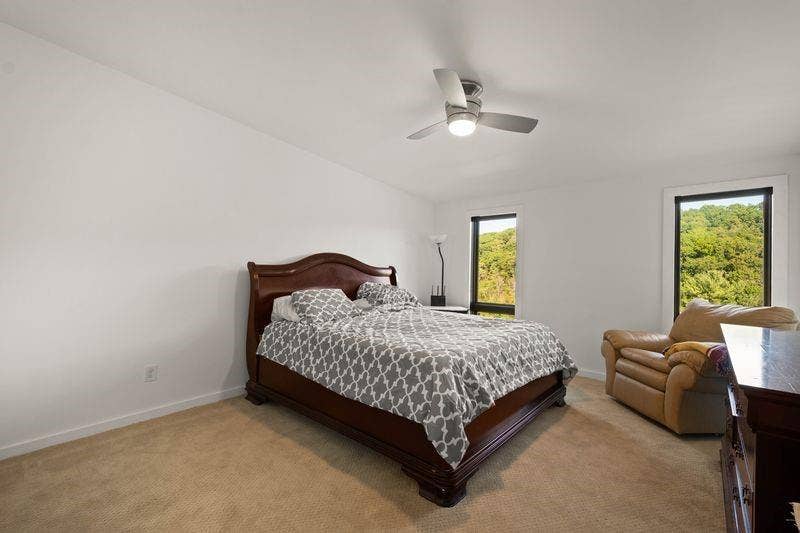 1645 Pegher Lane, Sewickley, PA 15143