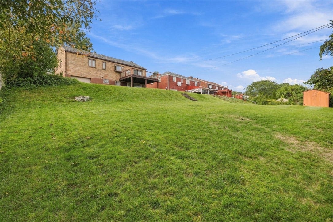 1118 Girard Rd, Pittsburgh, PA 15227 1118 Girard Rd, Pittsburgh, PA 15227