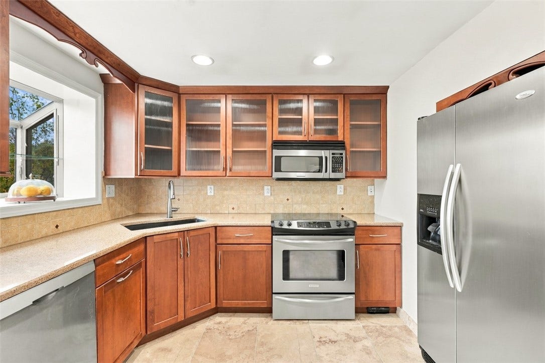 1118 Girard Rd, Pittsburgh, PA 15227 1118 Girard Rd, Pittsburgh, PA 15227