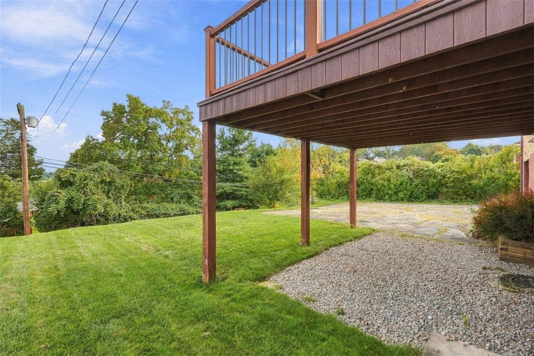 1118 Girard Rd, Pittsburgh, PA 15227 1118 Girard Rd, Pittsburgh, PA 15227