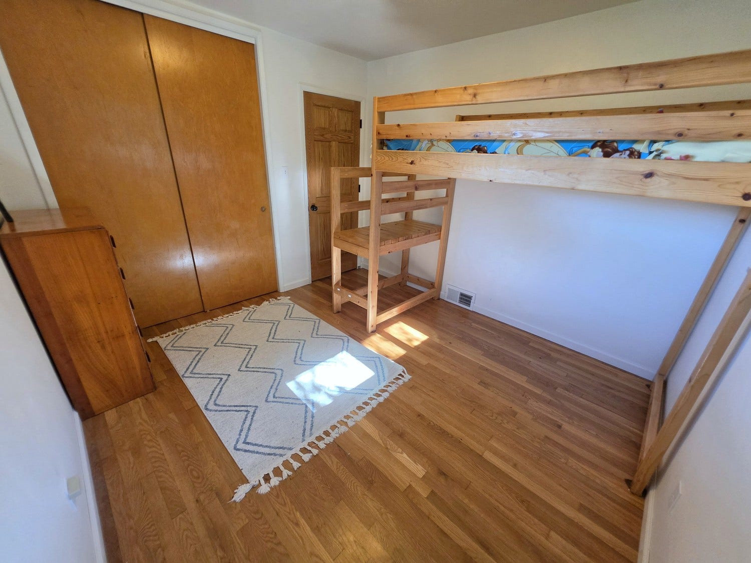 1345 Clifton Road, Washington, PA 15301