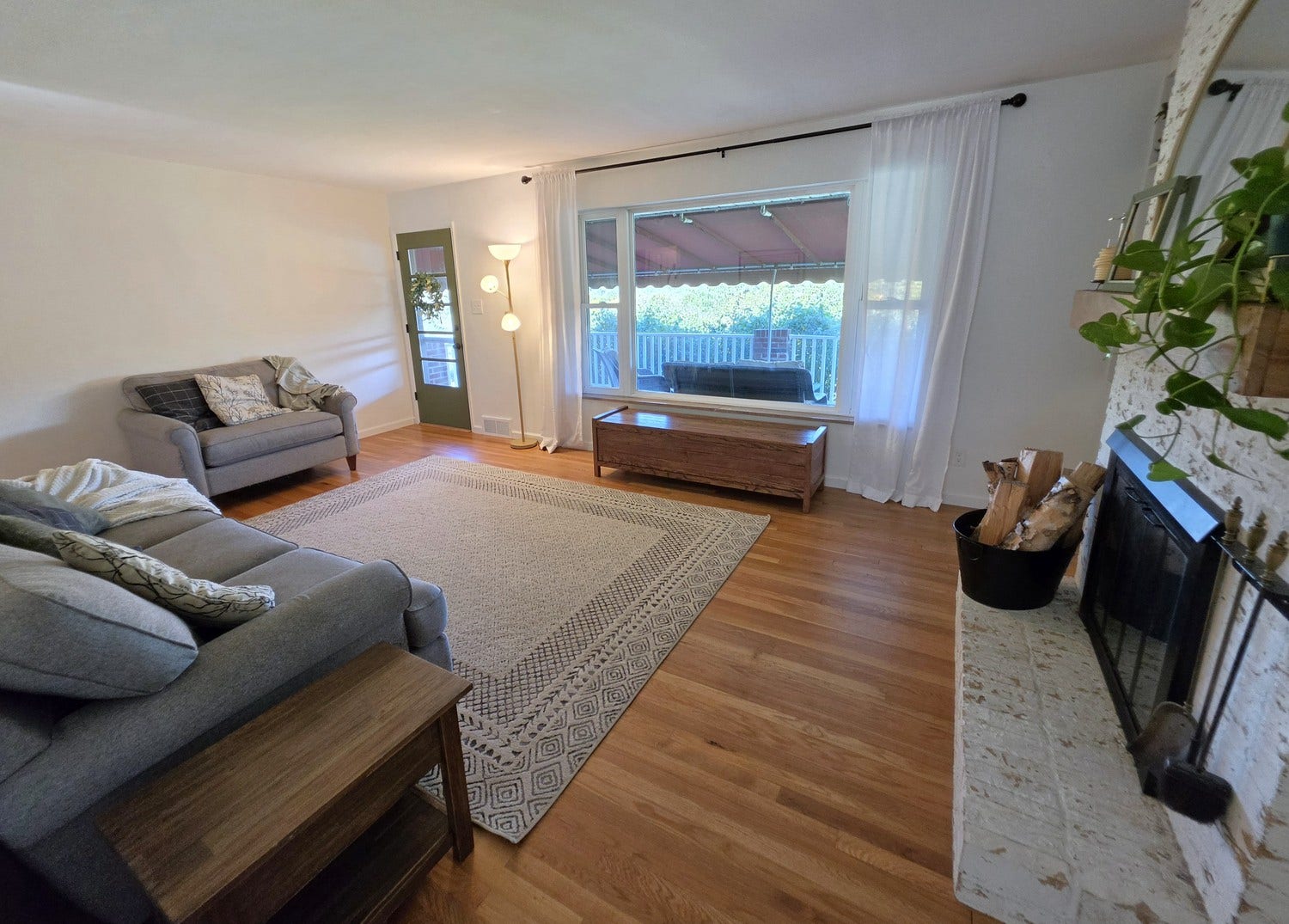 1345 Clifton Road, Washington, PA 15301